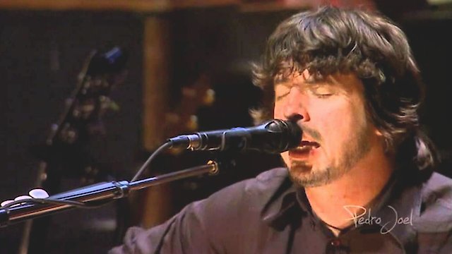 Watch Foo Fighters: Skin and Bones Online