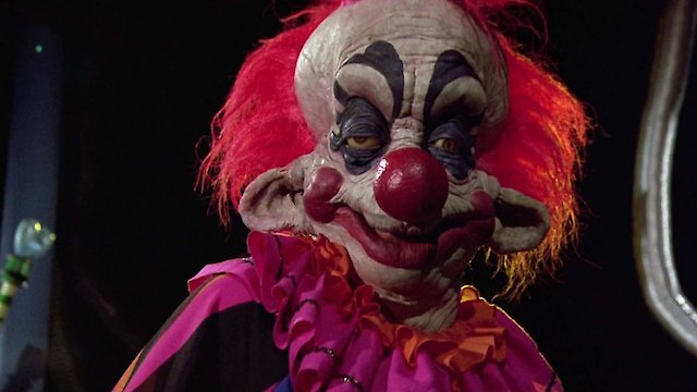 Watch Killer Klowns from Outer Space Online