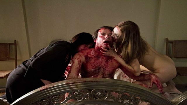 Watch Vampyres Online