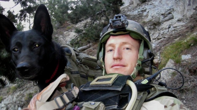 Watch War Dog: A Soldier's Best Friend Online