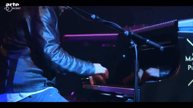 Watch Aufgang at the Blue Note Festival Paris Online