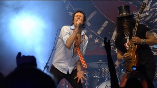Watch Velvet Revolver - Let It Roll: Live in Germany Online
