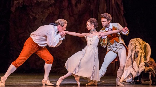 Watch Manon - Manon Royal Opera House Online