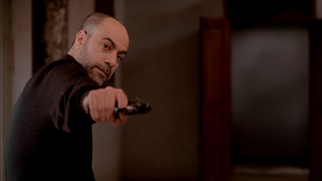 Watch Qarantina Online