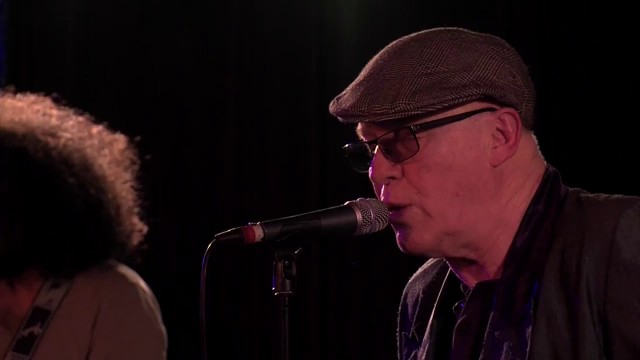 Watch Paradox Live: Bertus Borgers and The Young Retro's Online