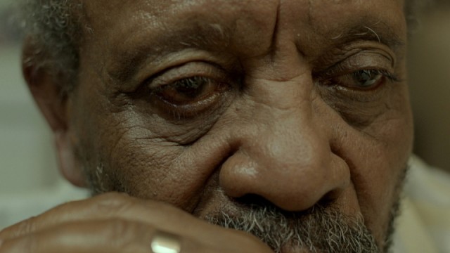 Watch Red Leaves Online