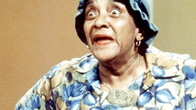 Watch Whoopi Goldberg Presents Moms Mabley Online