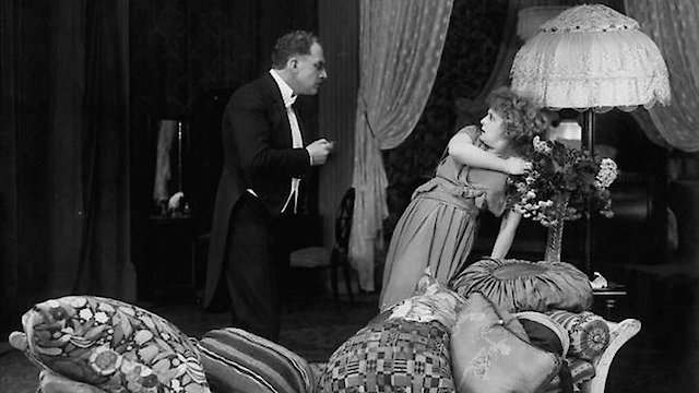 Watch The Wandering Shadow Online