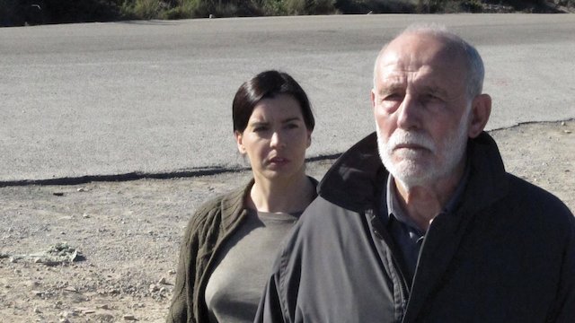 Watch Las Olas Online