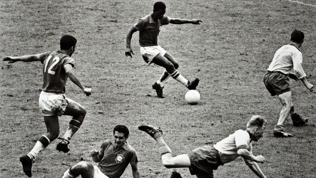 Watch Hinein: The Official film of 1958 FIFA World Cup Sweden Online