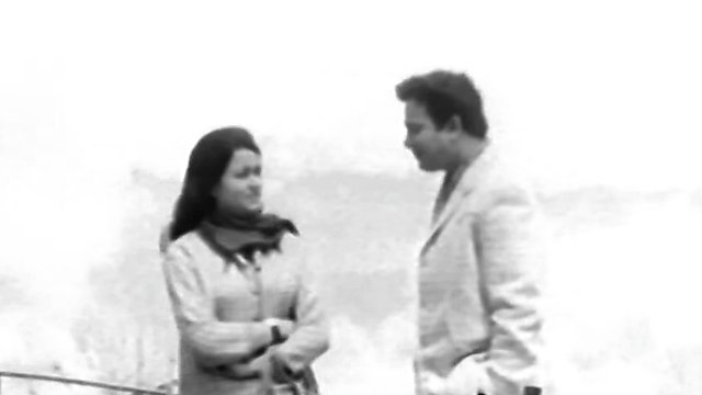 Watch Kakhono Megh Online