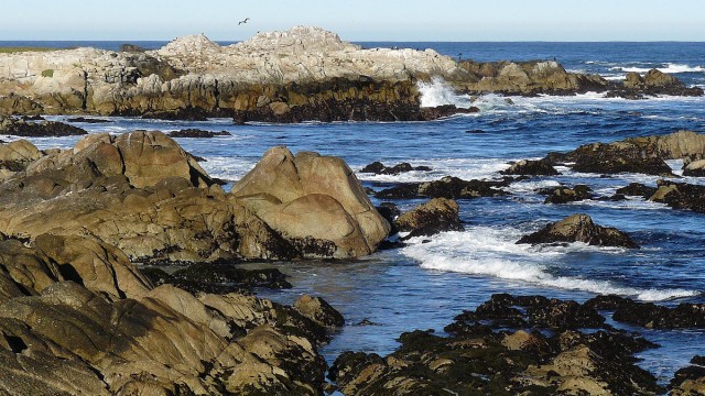 Watch Rocky Beaches nature relaxation Online