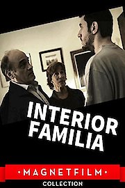 Interior. Familia