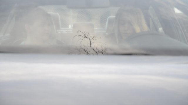 Watch The Ground that Sinks Online