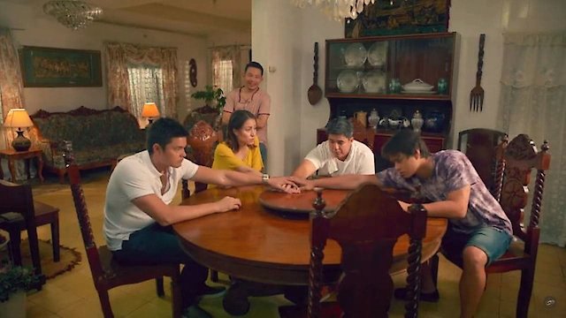 Watch Seven Sundays Online