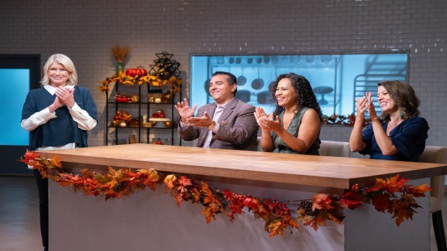 Watch Macy's Thanksgiving Cake Spectacular Online