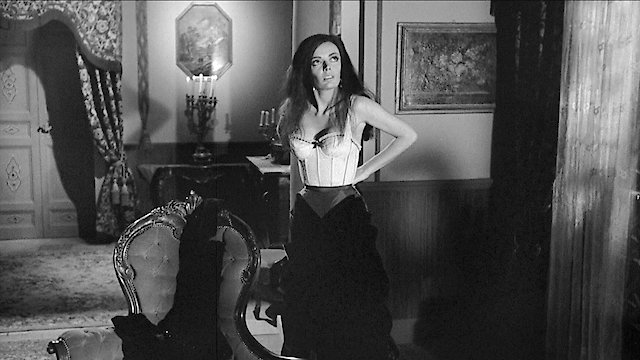 Watch Nightmare Castle Online
