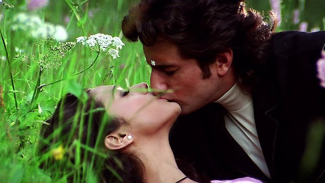 Watch Kya Kehna Online