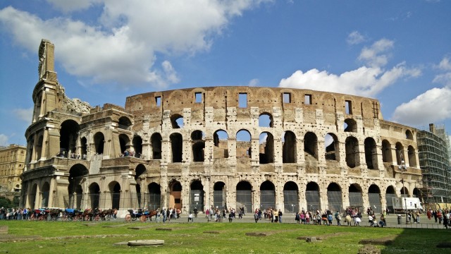 Watch World's Top Destinations: Rome and the Colosseum in Italy Online