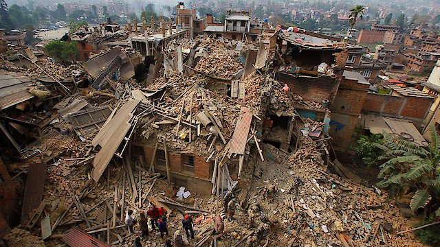 Watch Nepal Quake: Terror On Everest Online