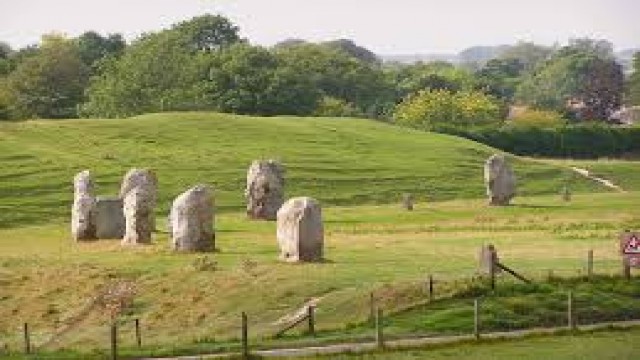 Watch Global Treasures Avebury Stone Circle England Online