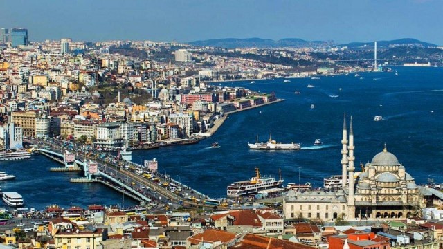 Watch Globe Trekker: Istanbul Online