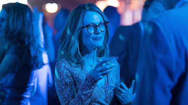 Watch Gloria Bell Online