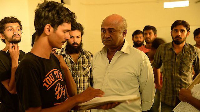 Watch 8 Thottakkal Online
