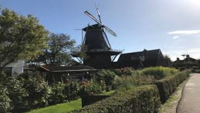 Watch Back Roads of Europe WEST ACHTERHOEK THE NETHERLANDS Online