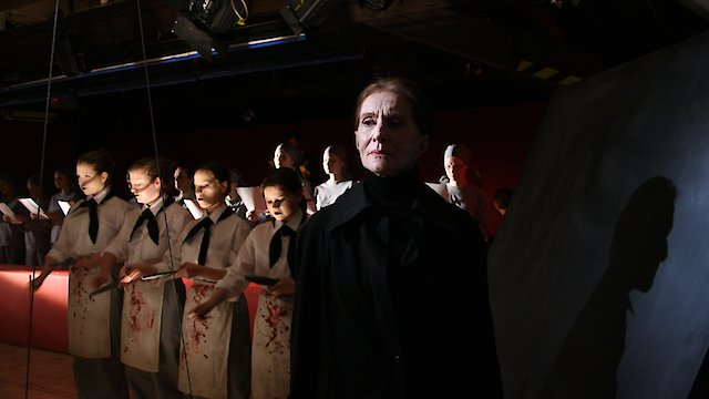 Watch Červená Online