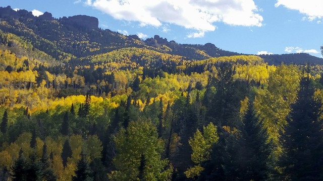 Watch One Hour of Colorful Colorado Online
