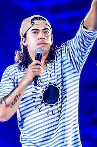 Whindersson Nunes: Adult
