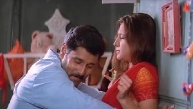 Watch Kadhal Sadugudu Online