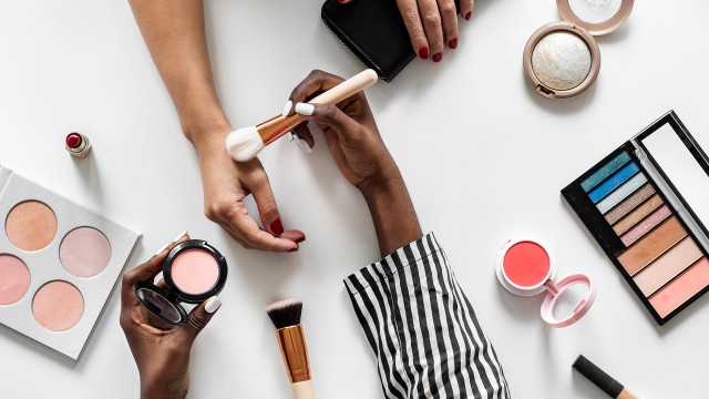 Watch Toxic Beauty Online