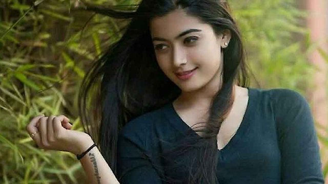 Watch Vrithra Online
