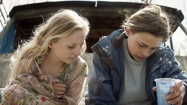 Watch Land of Glass Online