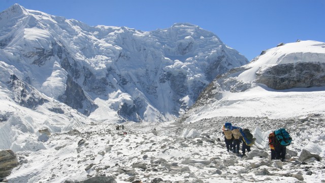 Watch Himalayan Ice Online