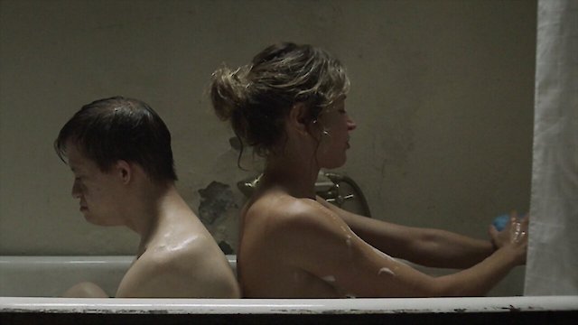 Watch Leon and Olvido Online