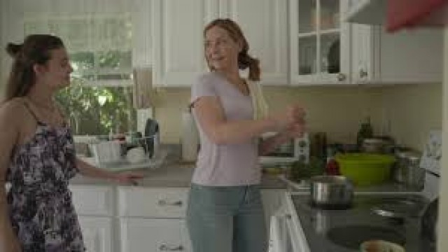 Watch STARFISH Online