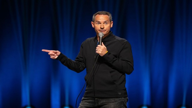 Watch Sebastian Maniscalco Presents: Pat McGann - When's Mom Gonna Be Home? Online