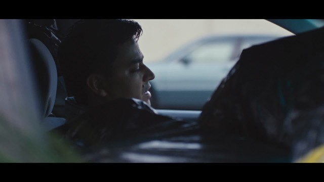 Watch Hollyweird Online