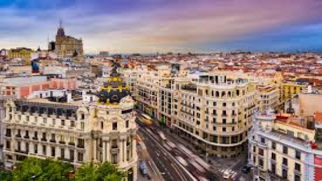 Watch Insider - Metropolis: Madrid Online