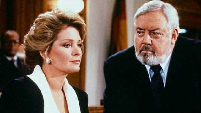 Watch Perry Mason Returns Online