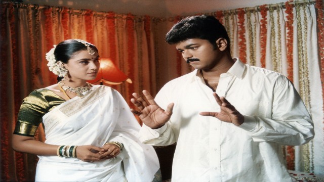 Watch Priyamanavale Online