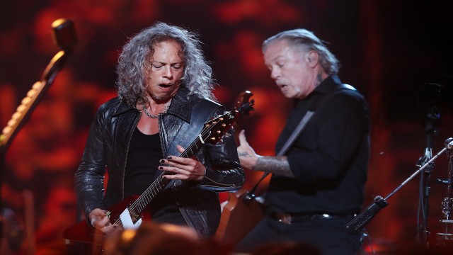 Watch Metallica and San Francisco Symphony: S&M2 Online