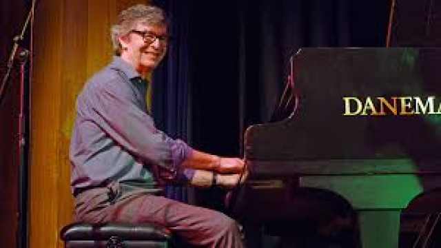Watch Dave Brubeck Quartet - The North Sea Jazz Online