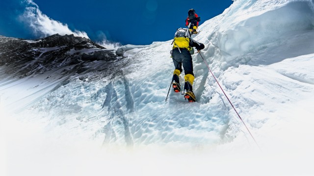 Watch Lost on Everest Online