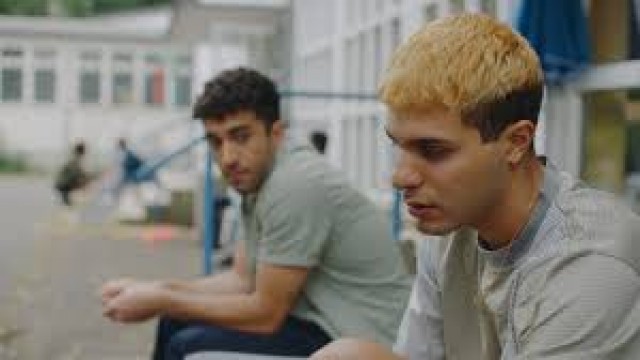 Watch No Hard Feelings Online