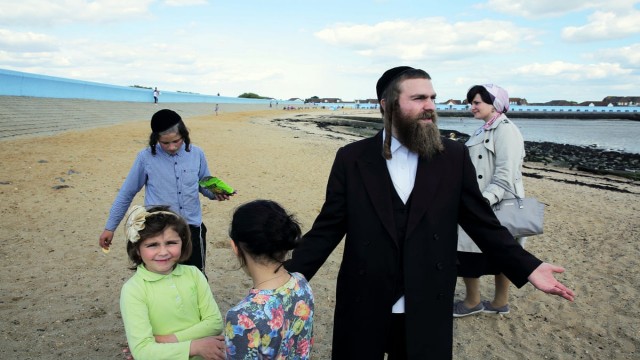 Watch Canvey - The Promised Island Online