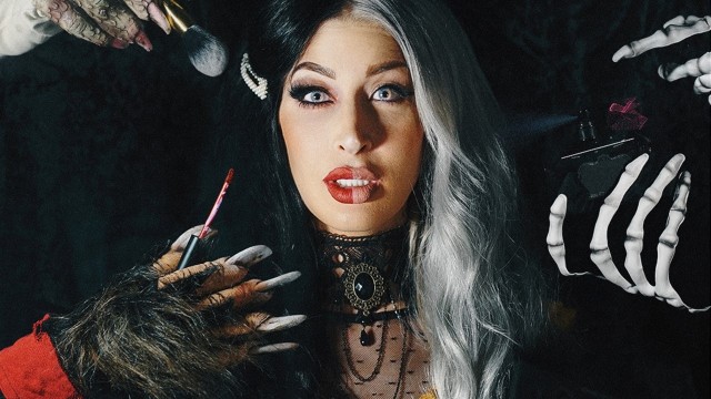 Watch Haus of Horror Online